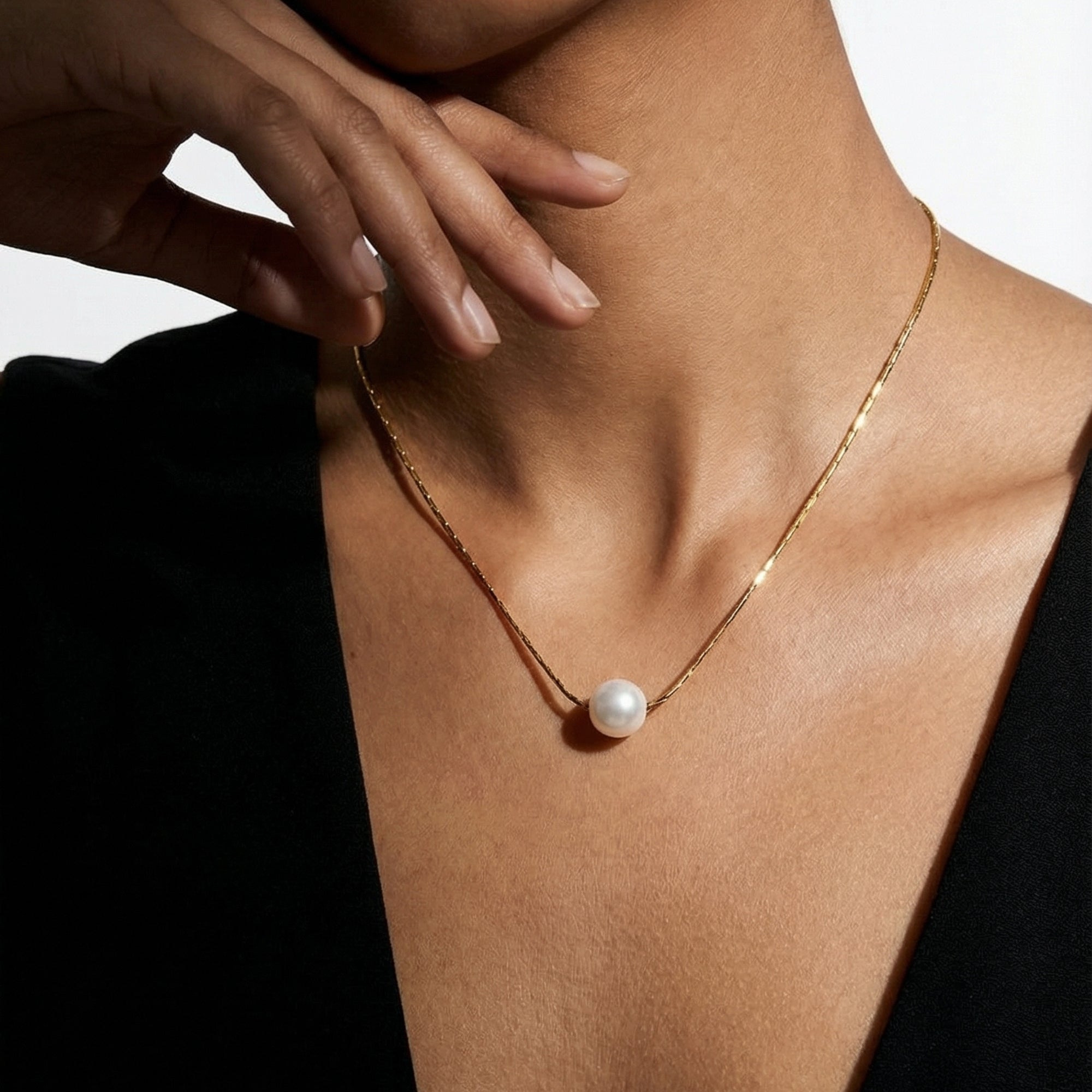 Delicate Pearl Necklace