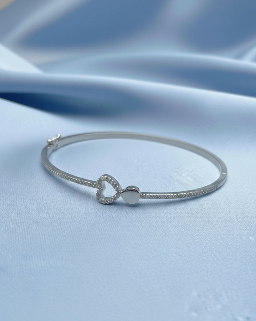Sealed Bracelet