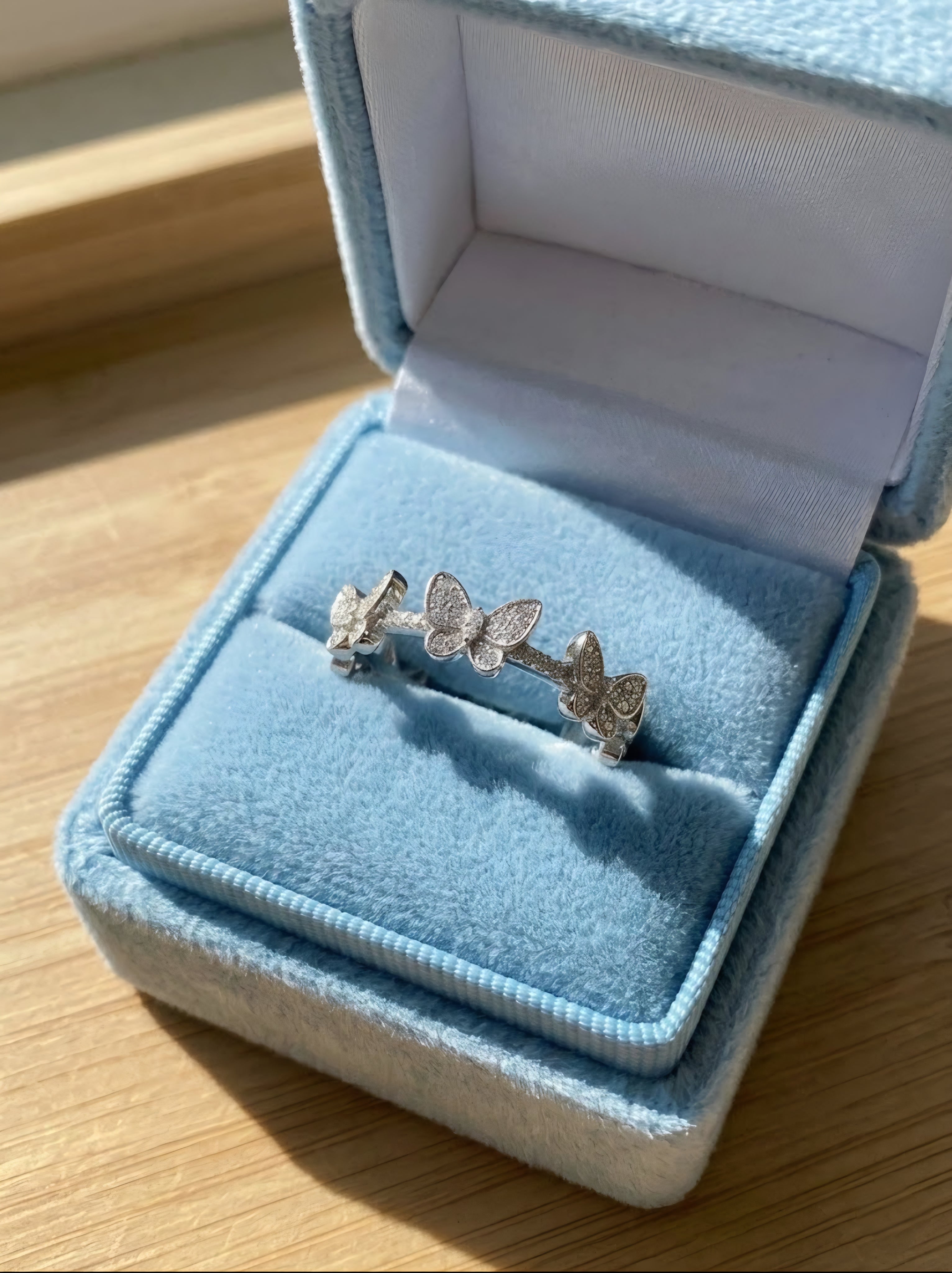FLUTTER RING
