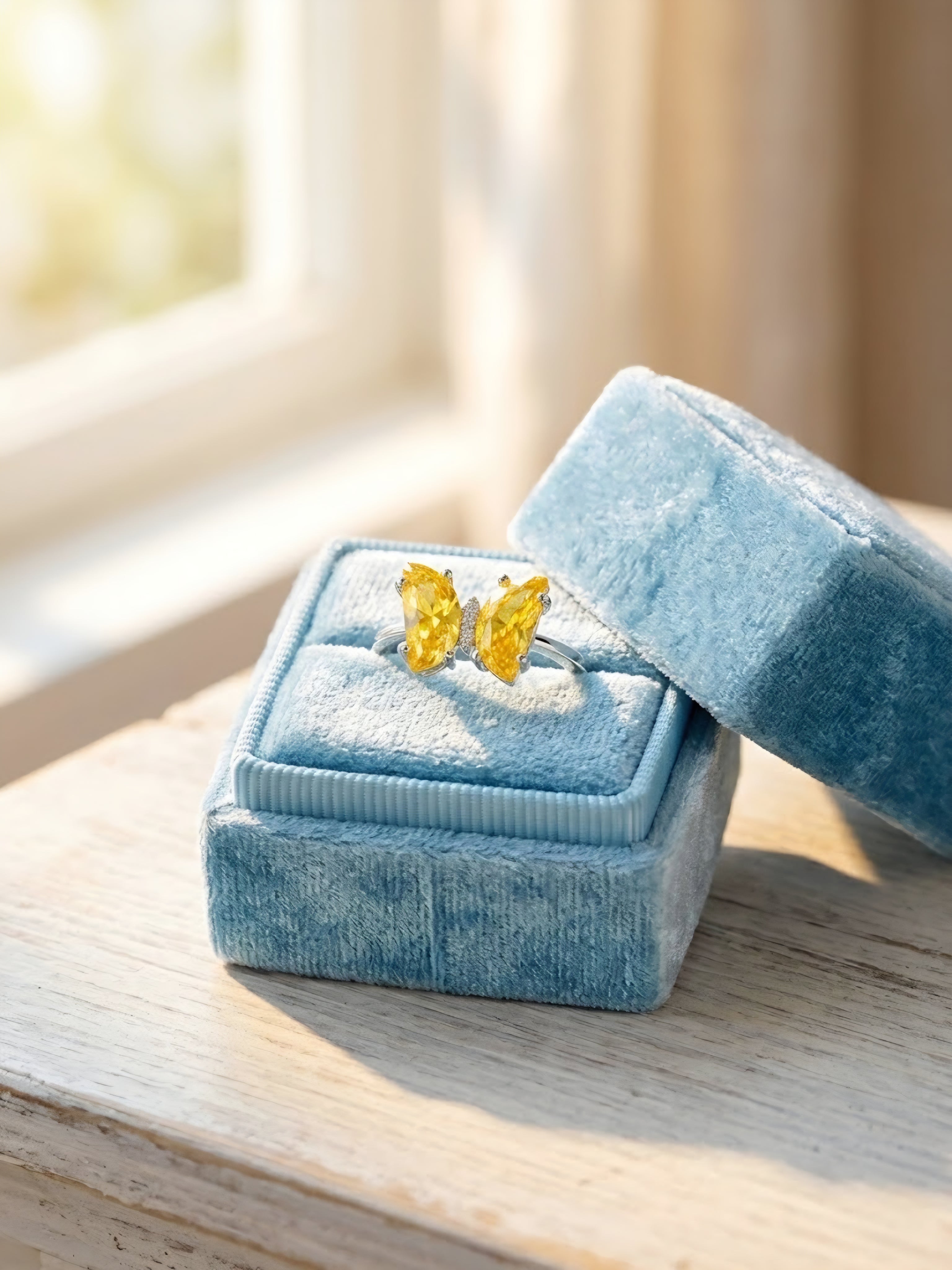 ENCHANTED BUTTERFLY RING