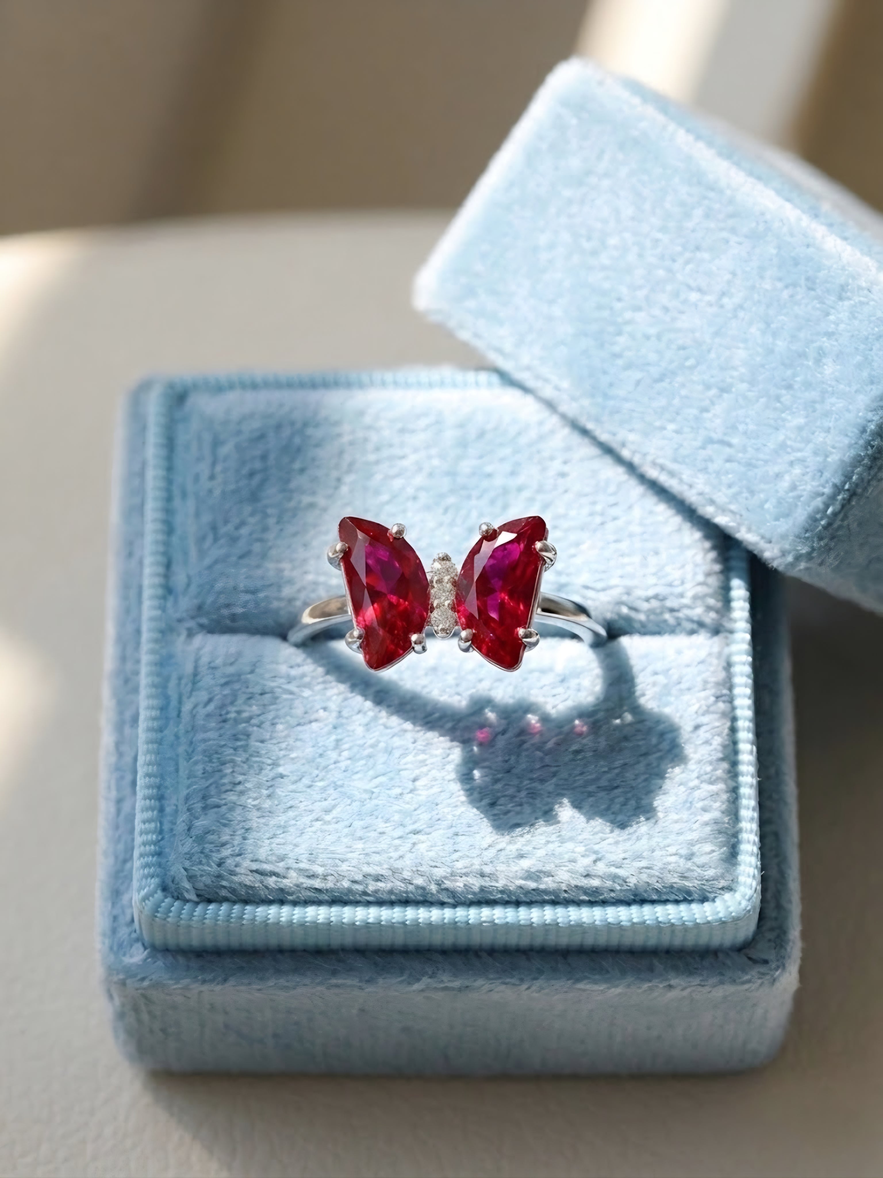 ENCHANTED BUTTERFLY RING