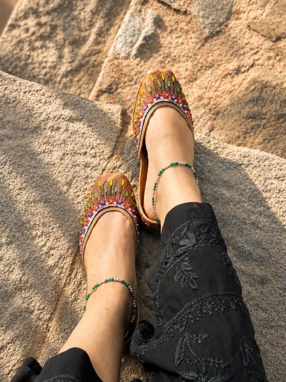 BLUSH AND MOSS ANKLET