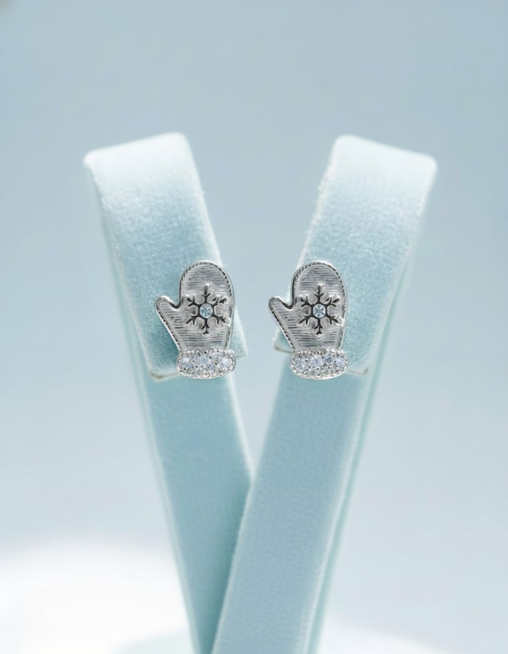 Frosty Studs